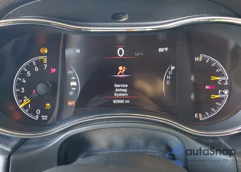 2020 Jeep Grand Cherokee Limited X 4X2 z USA, uszkodzony, nr VIN 1C4RJEBG4LC202886